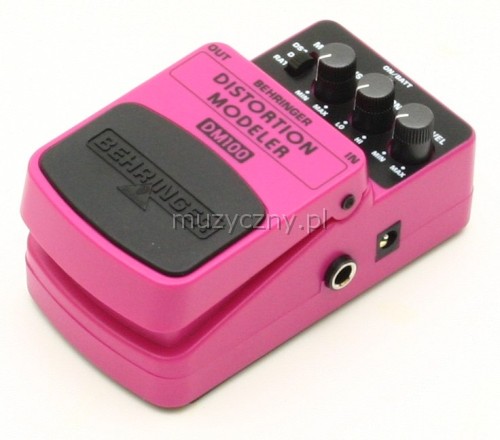 Behringer DM100 distortion kytarov efekt