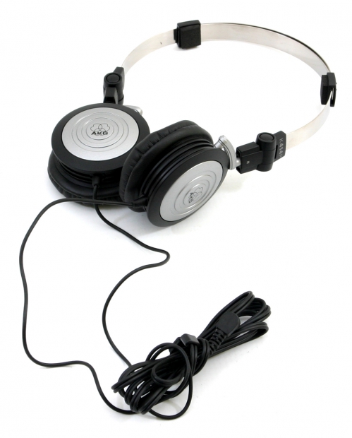 AKG K414 P polooteven sluchtka