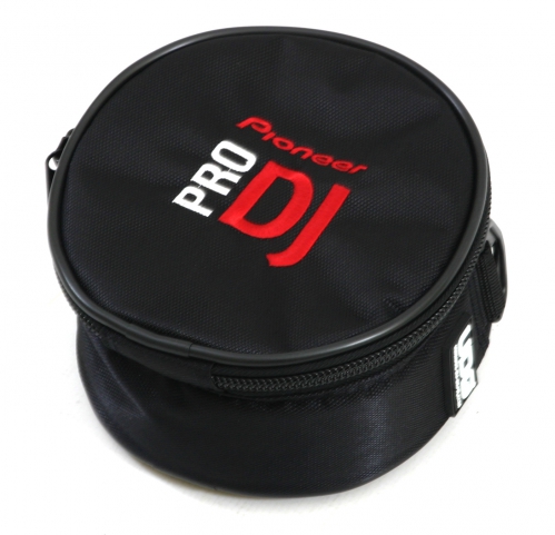 UDG Kompaktn pouzdro pro DJ sluchtka