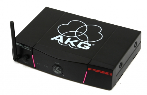 AKG WMS40 Pro Single Instrumental kytarová bezdrátová souprava AKG WMS40 Pro Single Instrumental kytarová bezdrátová souprava