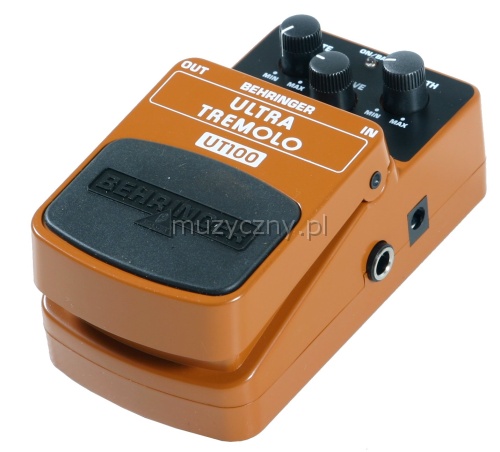 Behringer UT100 Ultra Tremolo kytarov efekt