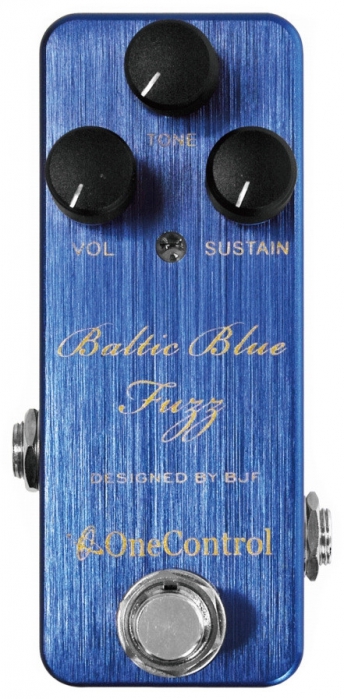 One Control Baltic Blue Fuzz kytarov efekt