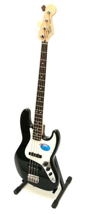 Fender Standard Jazz Bass RW BLK  basov kytara