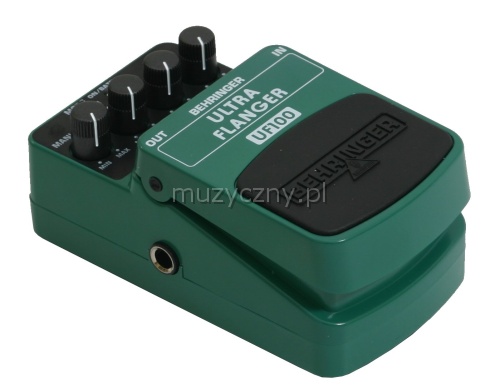Behringer UF100 Ultra Flanger kytarov efekt