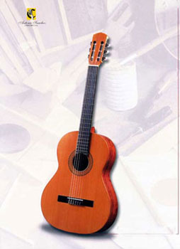 Sanchez S-10 klasick kytara