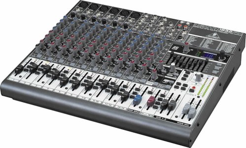 Behringer Xenyx 1832FX mixr