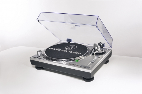 Audio Technica AT-LP120-USBC gramofon