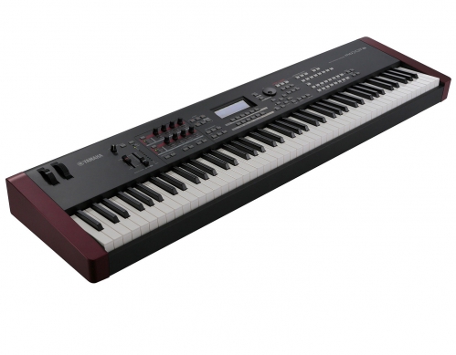 Yamaha MOX F 8 synteztor