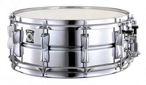 Yamaha SD-2455 Steel Snare pochoduj�c� bub�nek