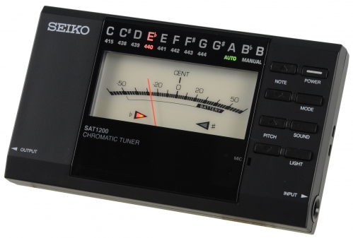 Seiko SAT1200 kytarov tuner