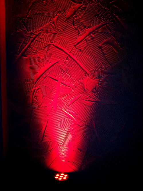 MLight Flat7 LED PAR 3-in-1 RGB; 7x9W - reflektor LED p�aski, obudowa metalowa, czarna